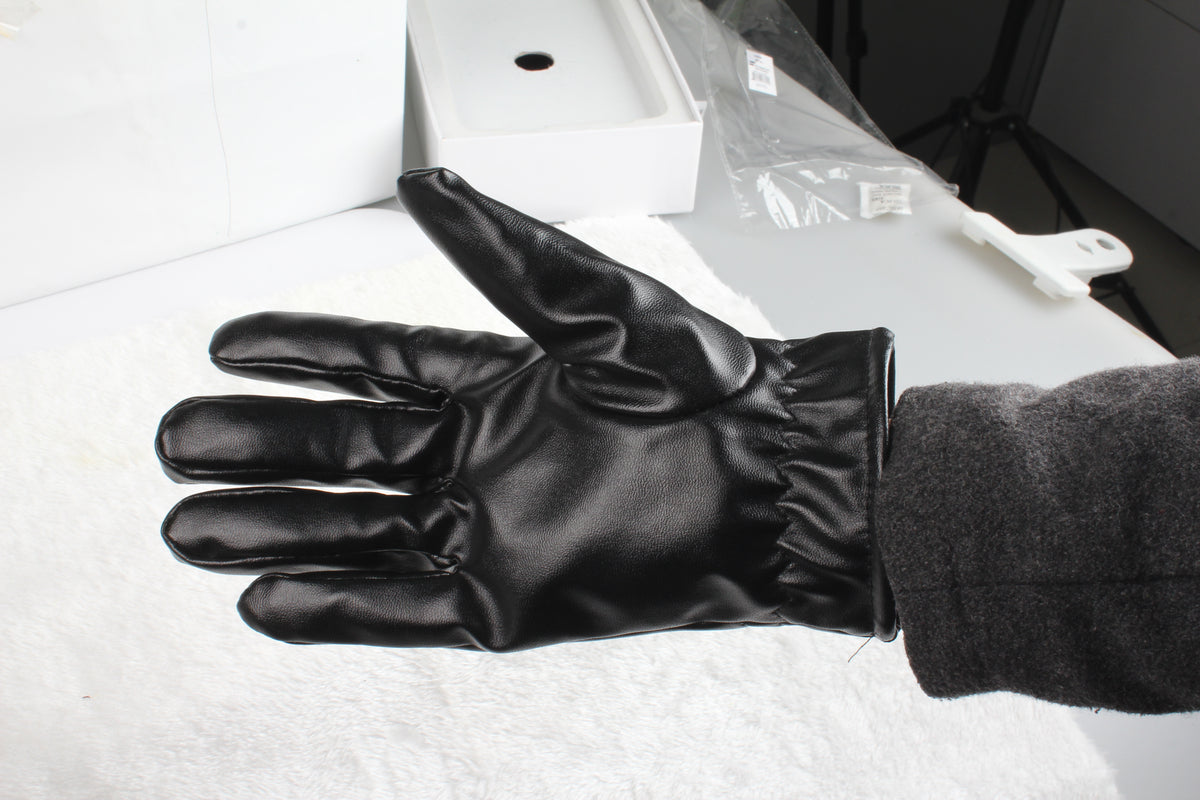 Faux leather winter gloves – photo 7