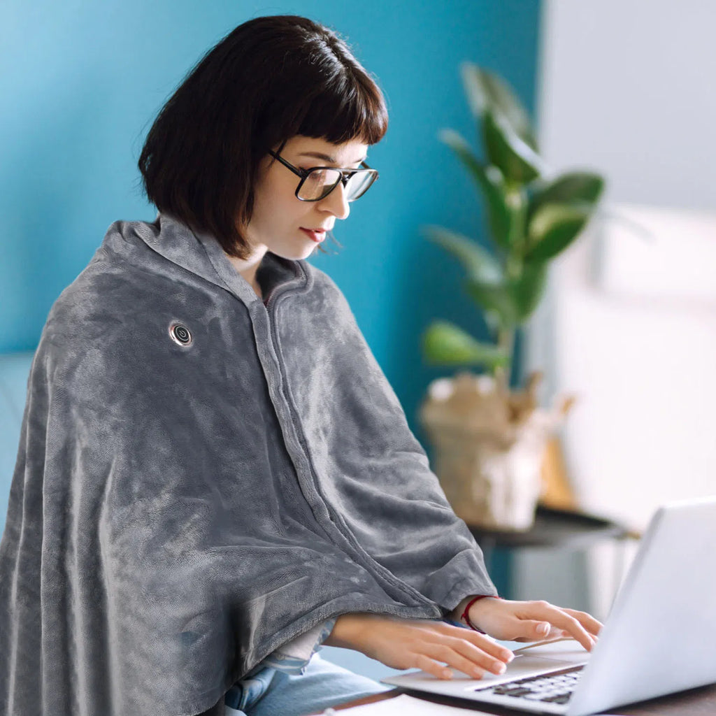 Wearable USB heated shawl blanket – photo 7